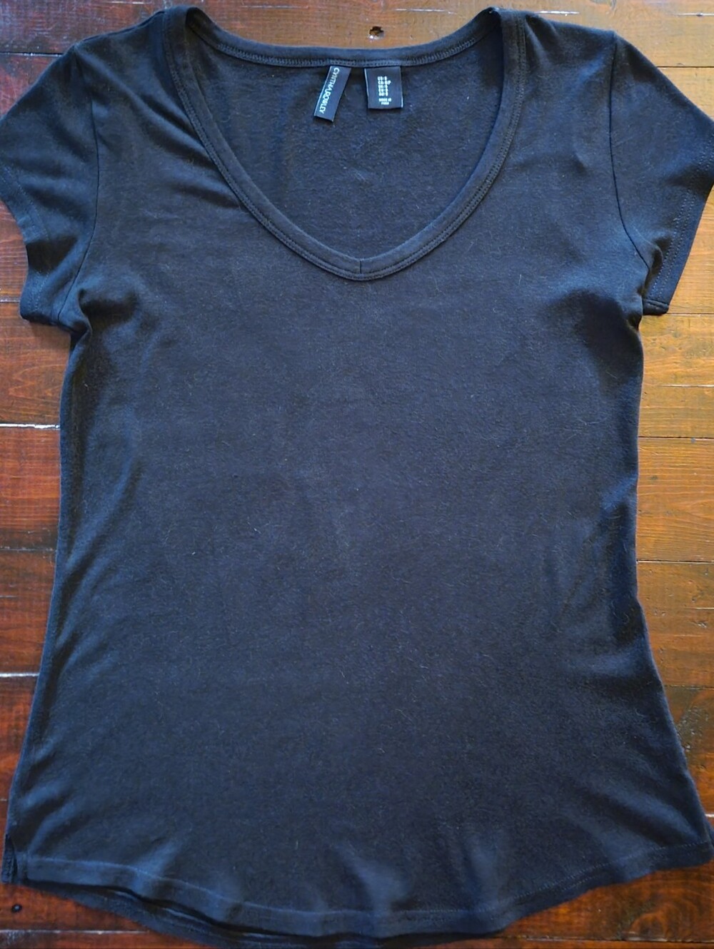 Black Cynthia Rowley Pima Cotton V-Neck Short Sleeve T-Shirt Size S EUC